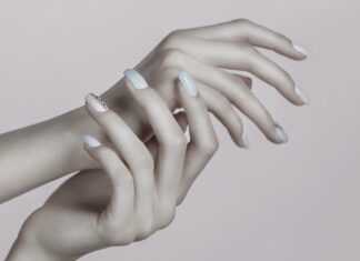 Przebarwienia na dłoniach? Wypróbuj zabieg Dermamelan Zabieg Demamelan Gdańsk Babiana