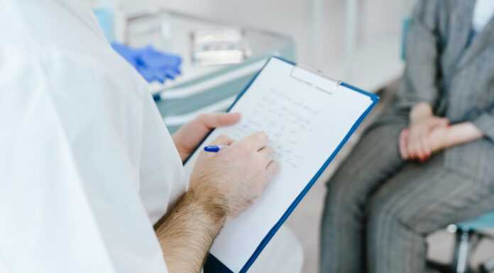 Prywatne ubezpieczenie zdrowotne jako benefit pracowniczy – przewodnik dla firm prywatne ubezpieczenia społeczne dla firm